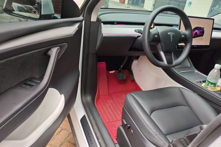 Used Tesla Model Y 2024 Rear-Wheel-Drive Version Driver Seat