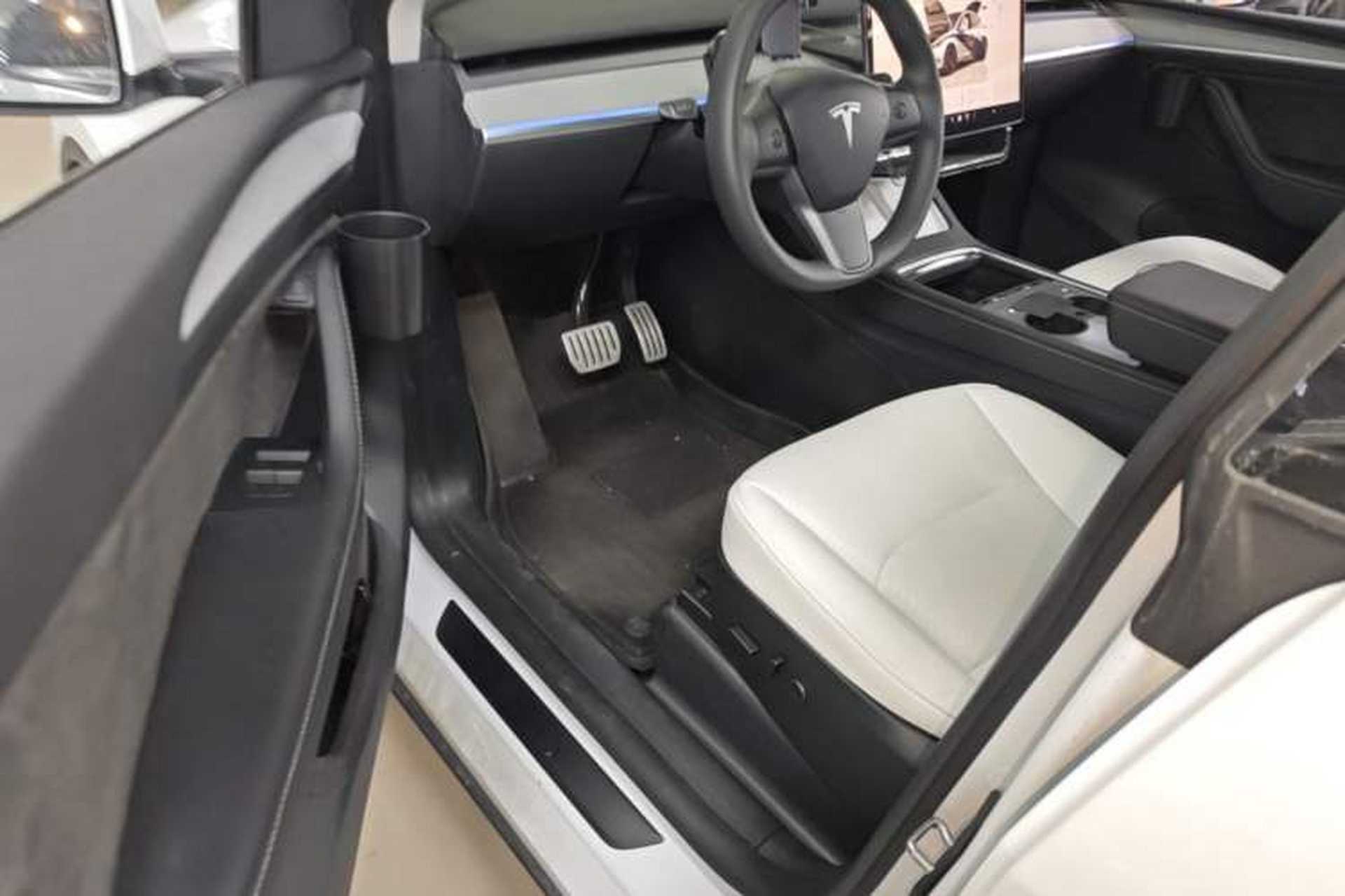Used Tesla Model Y 2024 Performance High-Performance Edition Driver Seat