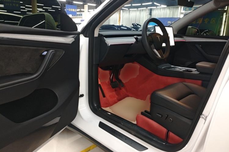 Used Tesla Model Y 2024 Rear-Wheel-Drive Version Driver Seat