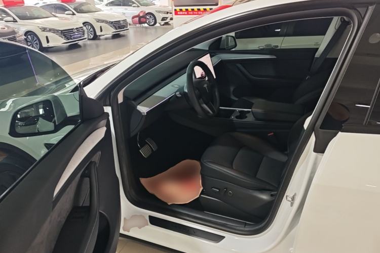 Used Tesla Model Y 2024 Rear-Wheel-Drive Version Driver Seat