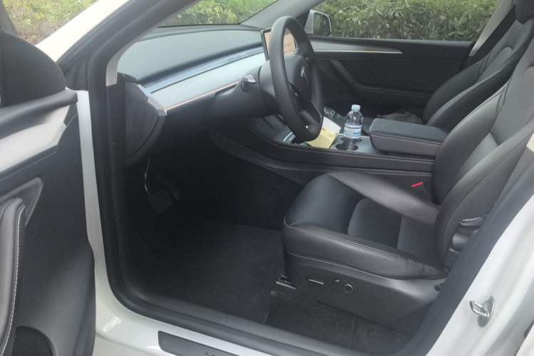 Used Tesla Model Y 2024 Rear-Wheel-Drive Version Driver Seat