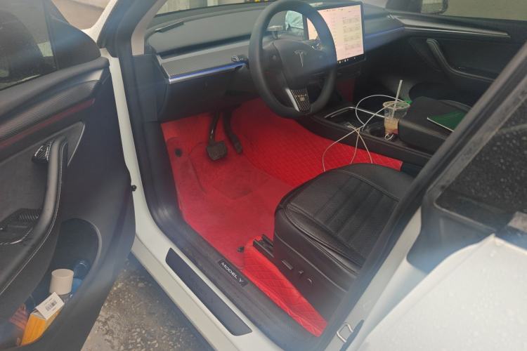 Used Tesla Model Y 2024 Rear-Wheel-Drive Version Driver Seat
