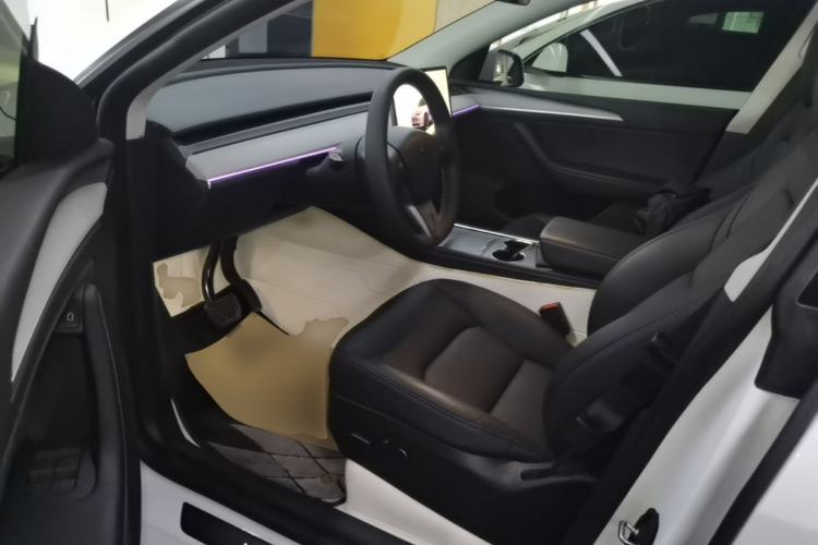 Used Tesla Model Y 2024 Rear-Wheel-Drive Version Driver Seat