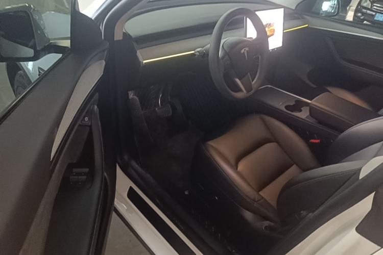 Used Tesla Model Y 2024 Rear-Wheel-Drive Version Driver Seat