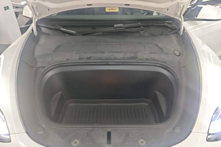 Used Tesla Model Y 2024 Long-Range All-Wheel-Drive Version Engine Bay