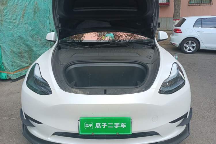 Used Tesla Model Y 2024 Rear-Wheel-Drive Version Engine Bay