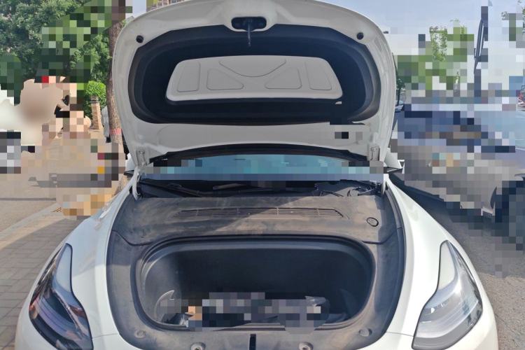 Used Tesla Model Y 2024 Rear-Wheel-Drive Version Engine Bay
