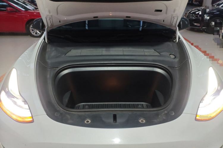 Used Tesla Model Y 2024 Rear-Wheel-Drive Version Engine Bay