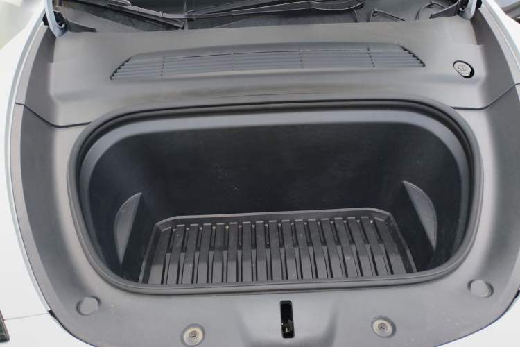 Used Tesla Model Y 2024 Long-Range All-Wheel-Drive Version Engine Bay