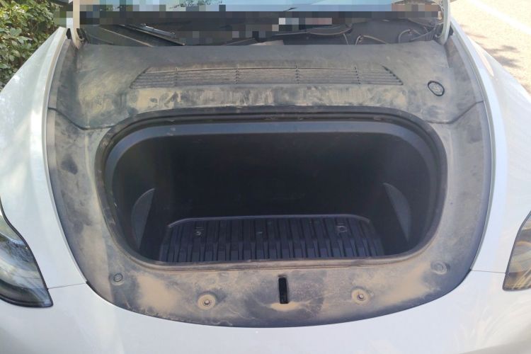 Used Tesla Model Y 2024 Rear-Wheel-Drive Version Engine Bay