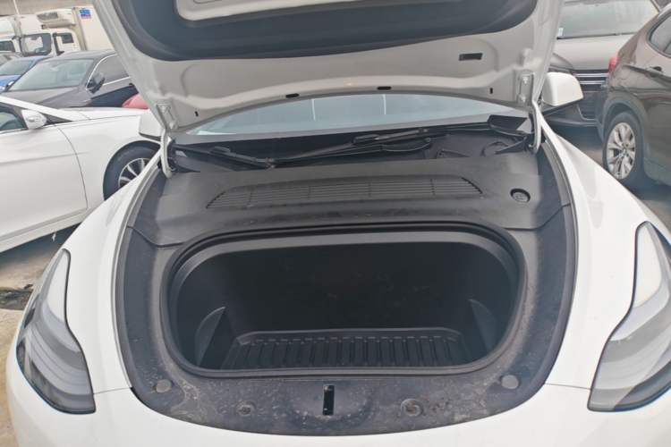 Used Tesla Model Y 2024 Rear-Wheel-Drive Version Engine Bay