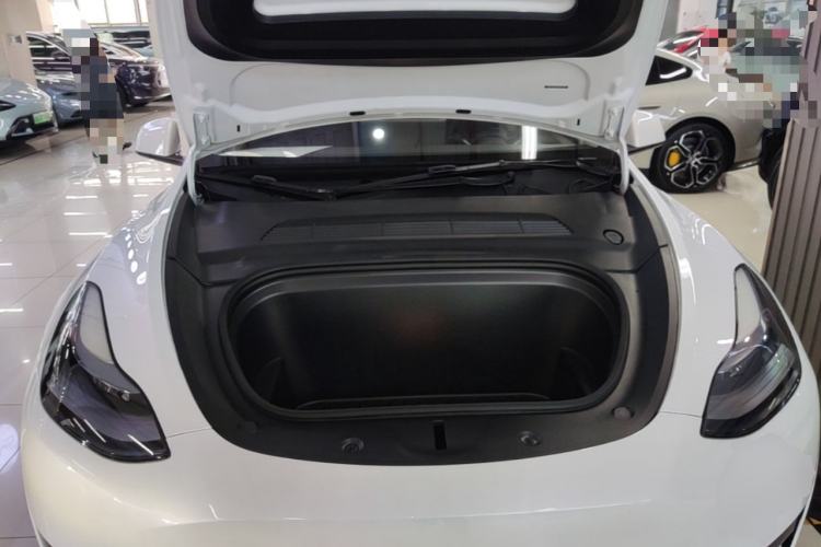 Used Tesla Model Y 2024 Rear-Wheel-Drive Version Engine Bay