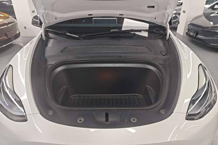 Used Tesla Model Y 2024 Long-Range All-Wheel-Drive Version Engine Bay