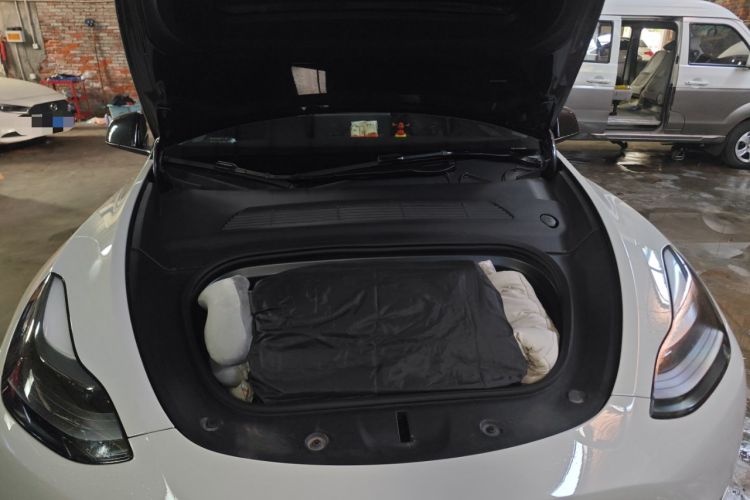 Used Tesla Model Y 2024 Rear-Wheel-Drive Version Engine Bay