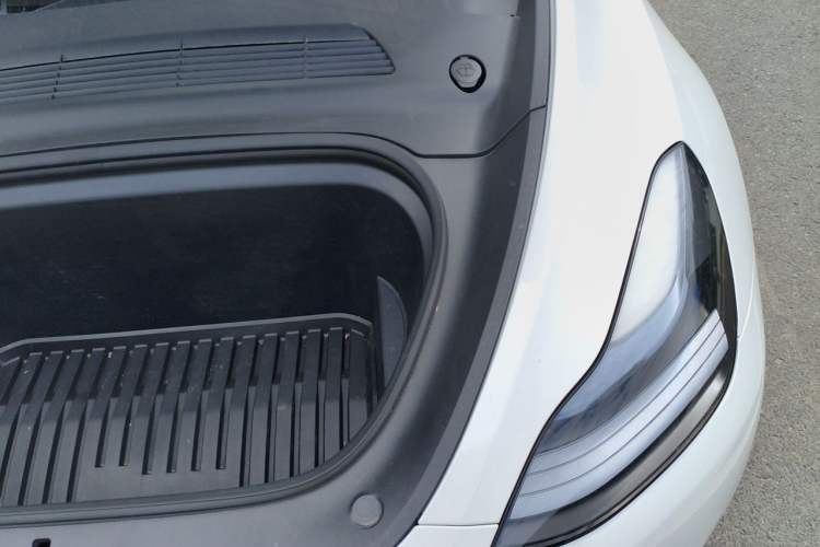 Used Tesla Model Y 2024 Long-Range All-Wheel-Drive Version Engine Bay Left