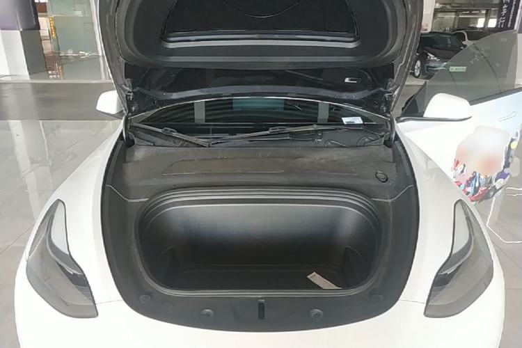 Used Tesla Model Y 2024 Rear-Wheel-Drive Version Engine Bay