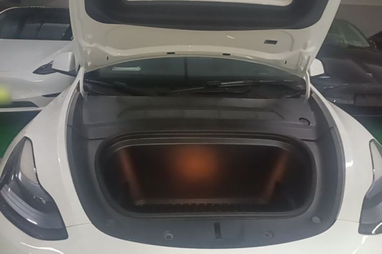 Used Tesla Model Y 2024 Rear-Wheel-Drive Version Engine Bay