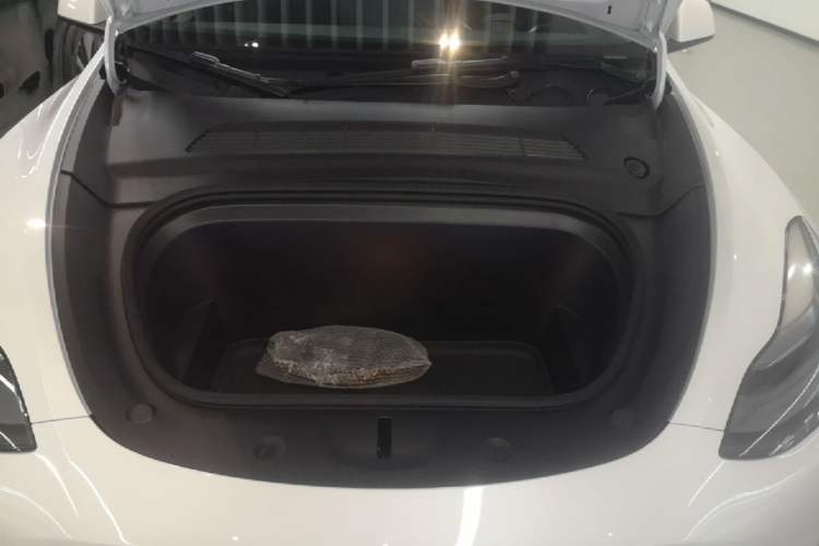 Used Tesla Model Y 2024 Long-Range All-Wheel-Drive Version Engine Bay