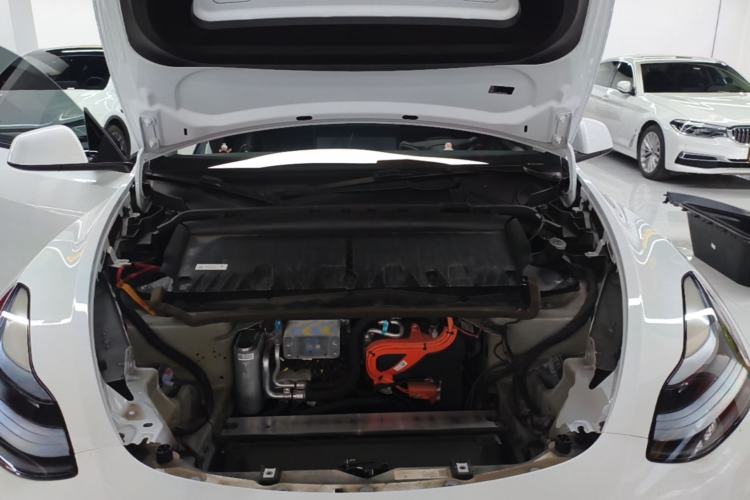 Used Tesla Model Y 2024 Rear-Wheel-Drive Version Engine Bay