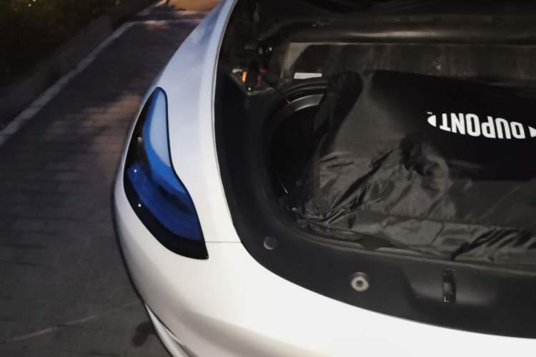 Used Tesla Model Y 2024 Rear-Wheel-Drive Version Engine Bay Right