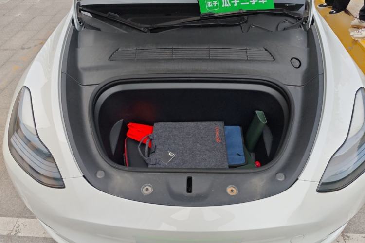 Used Tesla Model Y 2024 Rear-Wheel-Drive Version Engine Bay