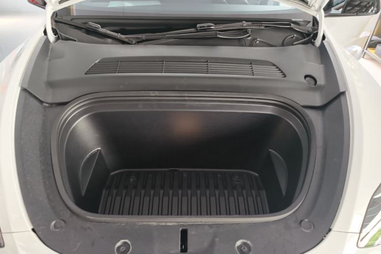 Used Tesla Model Y 2024 Long-Range All-Wheel-Drive Version Engine Bay