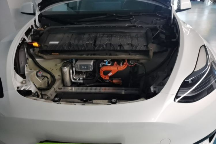 Used Tesla Model Y 2024 Rear-Wheel-Drive Version Engine Bay