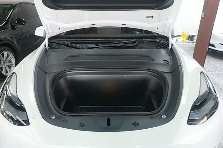 Used Tesla Model Y 2024 Long-Range All-Wheel-Drive Version Engine Bay