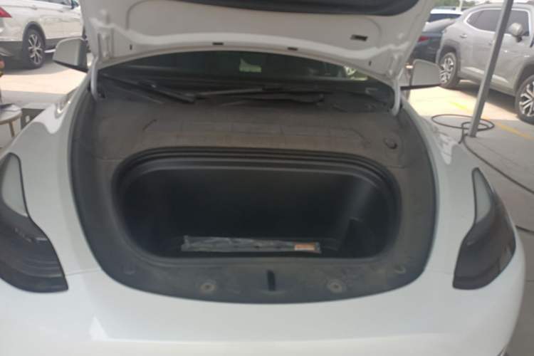 Used Tesla Model Y 2024 Rear-Wheel-Drive Version Engine Bay