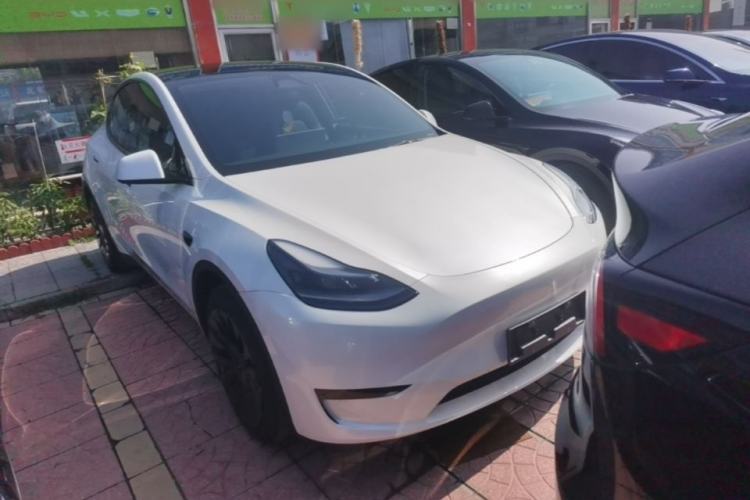 Used Tesla Model Y 2024 Rear-Wheel-Drive Version Exterior 1