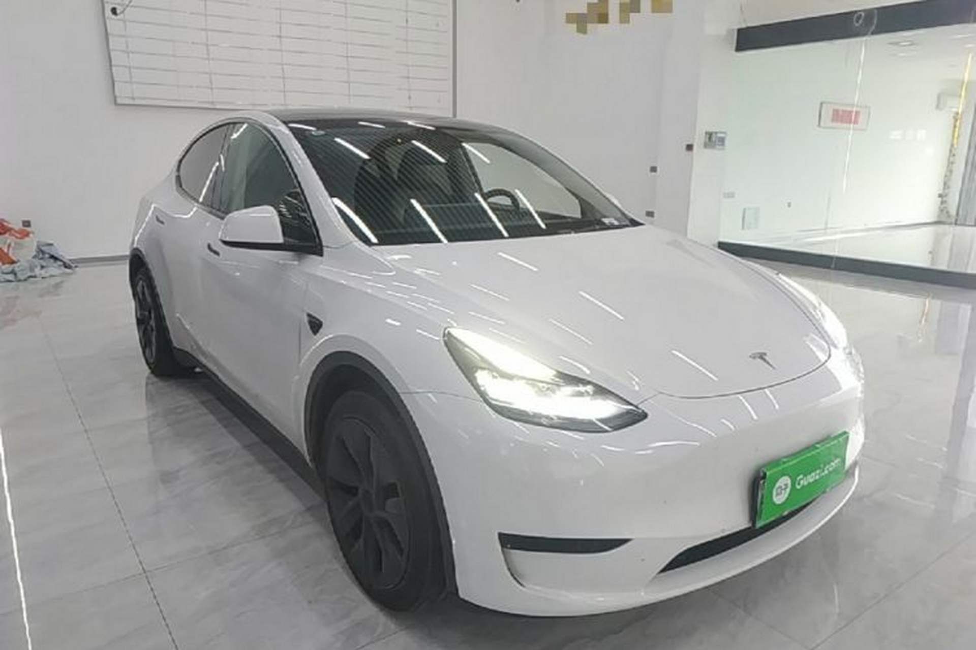Used Tesla Model Y 2024 Rear-Wheel-Drive Version Exterior 1