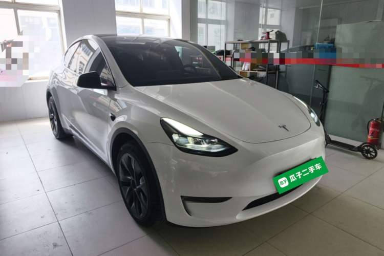 Used Tesla Model Y 2024 Long-Range All-Wheel-Drive Version Exterior 1