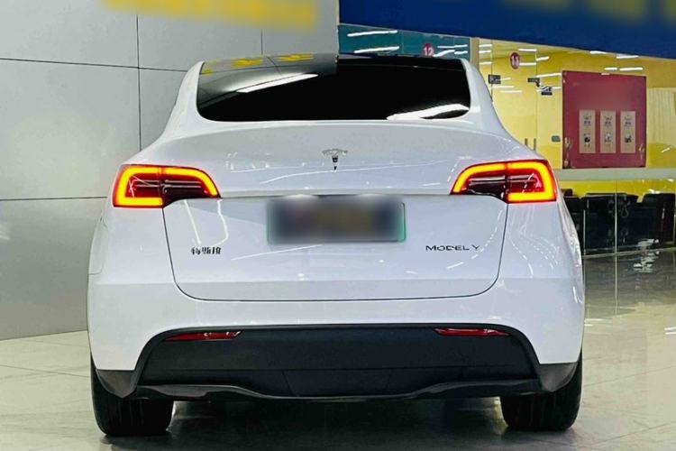 Used Tesla Model Y 2024 Rear-Wheel-Drive Version Exterior 3