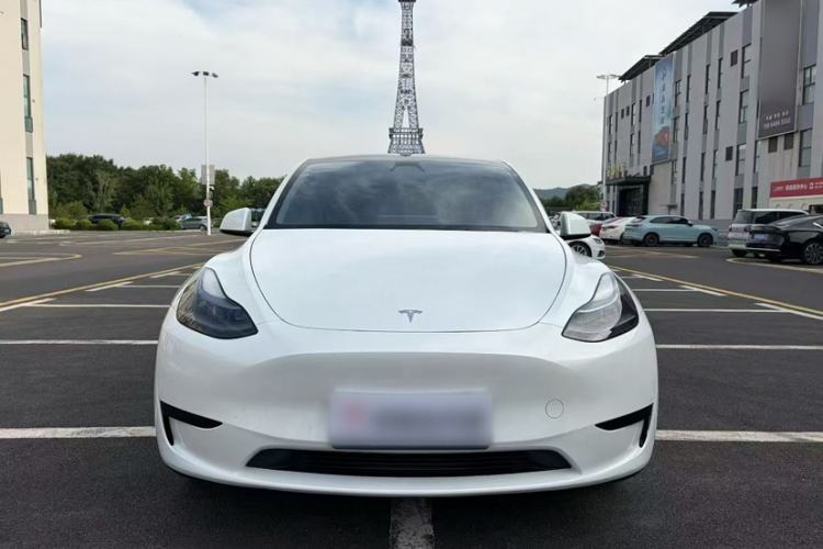 Used Tesla Model Y 2024 Rear-Wheel-Drive Version Exterior 3