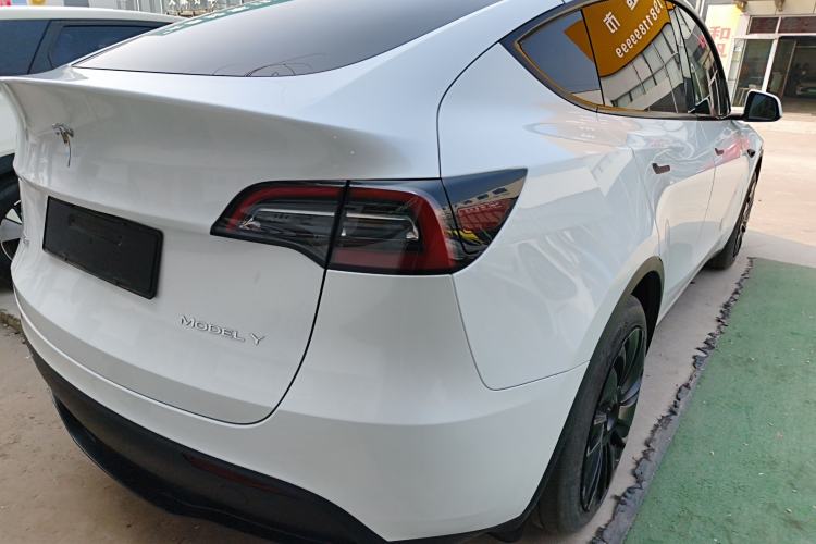 Used Tesla Model Y 2024 Rear-Wheel-Drive Version Exterior 3