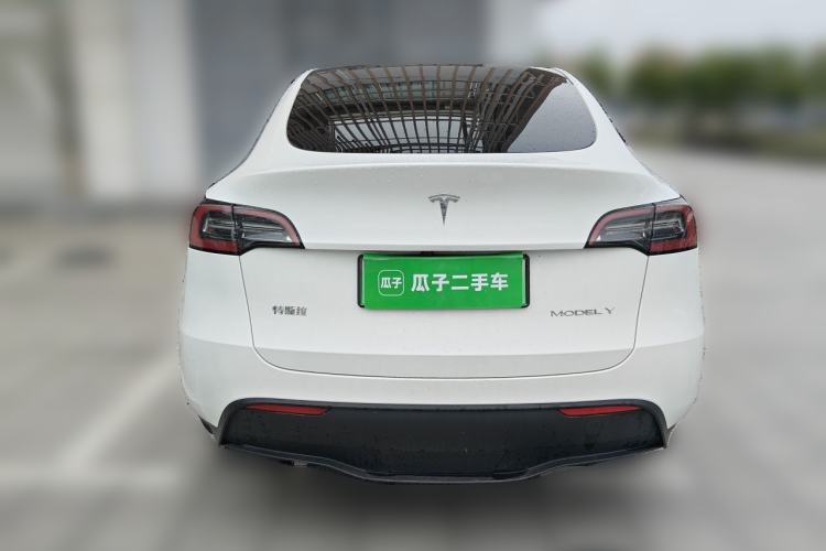 Used Tesla Model Y 2024 Rear-Wheel-Drive Version Exterior 4