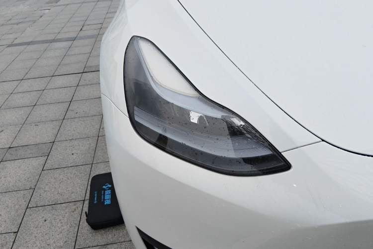 Used Tesla Model Y 2024 Rear-Wheel-Drive Version Exterior 6