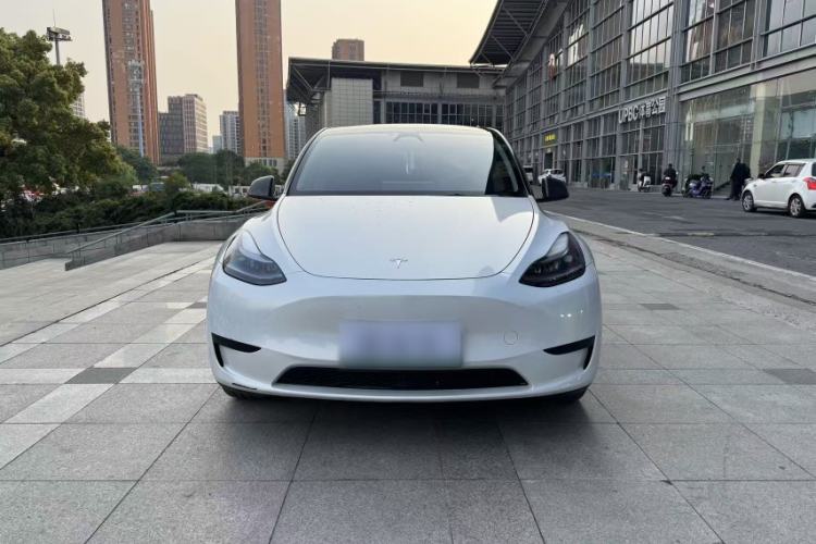 Used Tesla Model Y 2024 Rear-Wheel-Drive Version Exterior 6