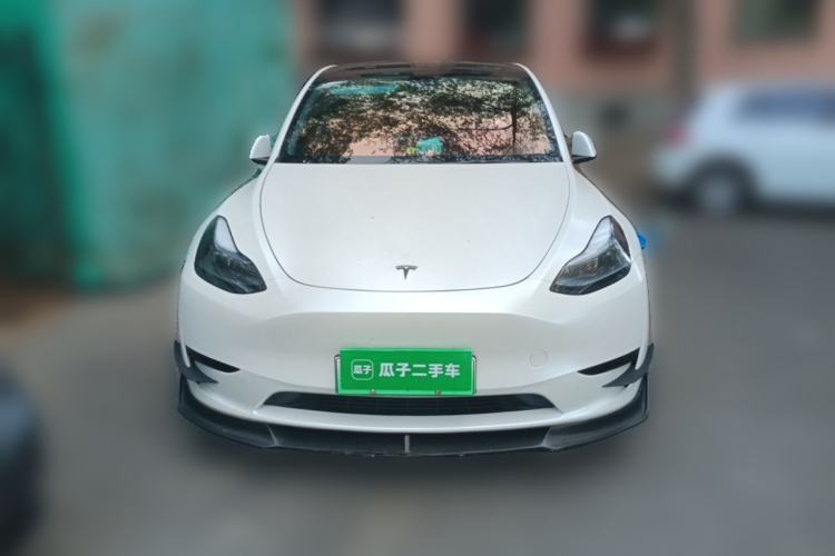 Used Tesla Model Y 2024 Rear-Wheel-Drive Version Front