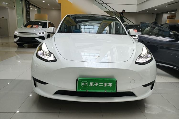 Used Tesla Model Y 2024 Rear-Wheel-Drive Version Front