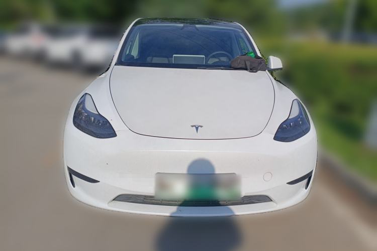 Used Tesla Model Y 2024 Rear-Wheel-Drive Version Front