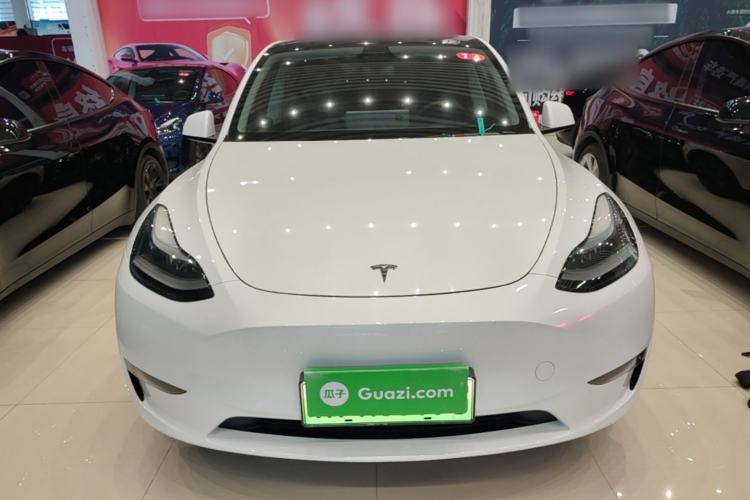Used Tesla Model Y 2024 Long-Range All-Wheel-Drive Version Front