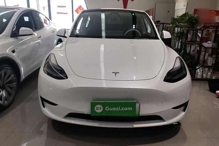 Used Tesla Model Y 2024 Rear-Wheel-Drive Version Front