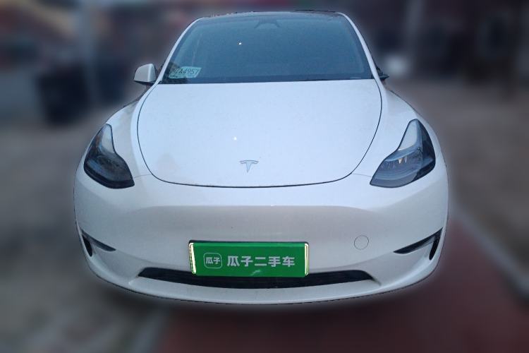 Used Tesla Model Y 2024 Long-Range All-Wheel-Drive Version Front