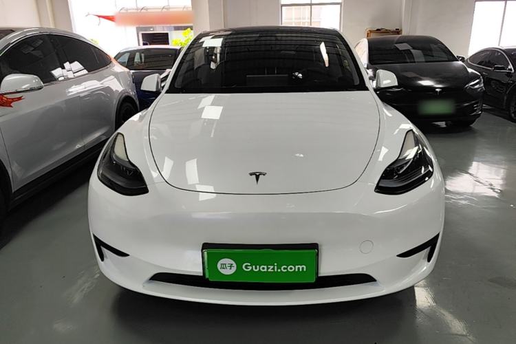 Used Tesla Model Y 2024 Rear-Wheel-Drive Version Front