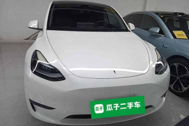 Used Tesla Model Y 2024 Rear-Wheel-Drive Version Front