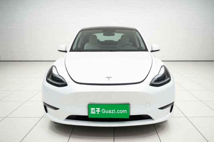 Used Tesla Model Y 2024 Long-Range All-Wheel-Drive Version Front