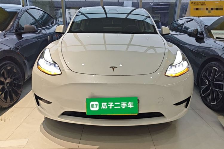 Used Tesla Model Y 2024 Rear-Wheel-Drive Version Front