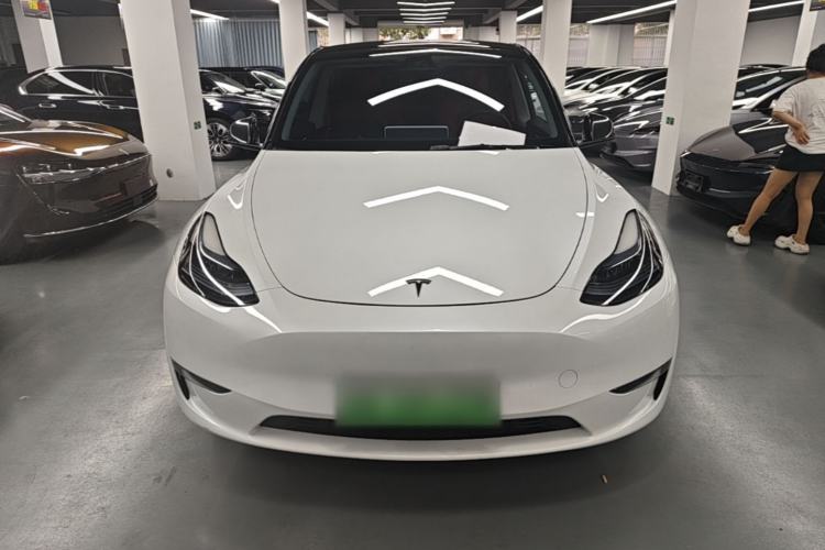 Used Tesla Model Y 2024 Long-Range All-Wheel-Drive Version Front
