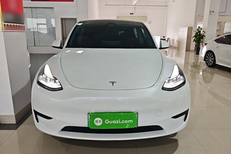 Used Tesla Model Y 2024 Rear-Wheel-Drive Version Front